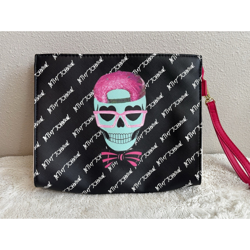 Betsey Johnson Blue Pink Skull Large Wristlet Purse Bag Wallet Clutch
